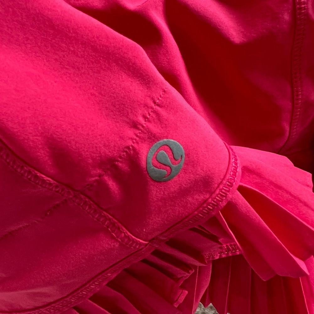 Lululemon pleated tennis skirt